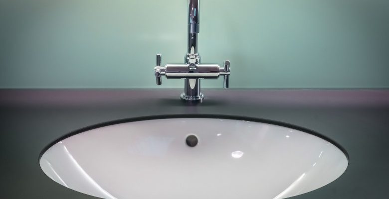 Fuite d’eau : comment faire pour une réparation efficace ?